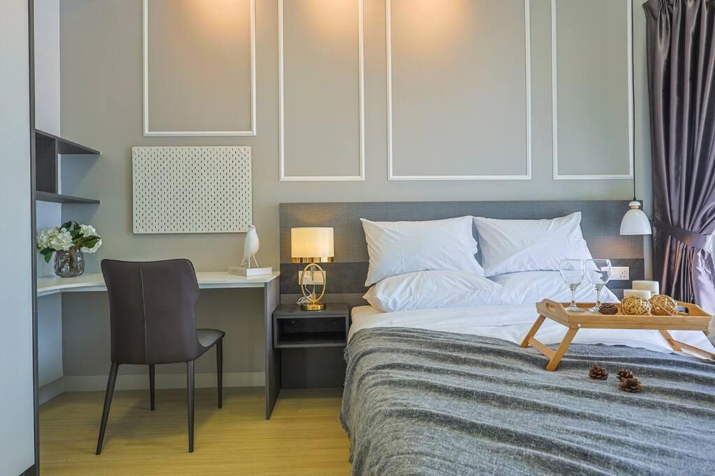 Pangsapuri Continew Trx Corner 2-br, 2 Balconies Views *