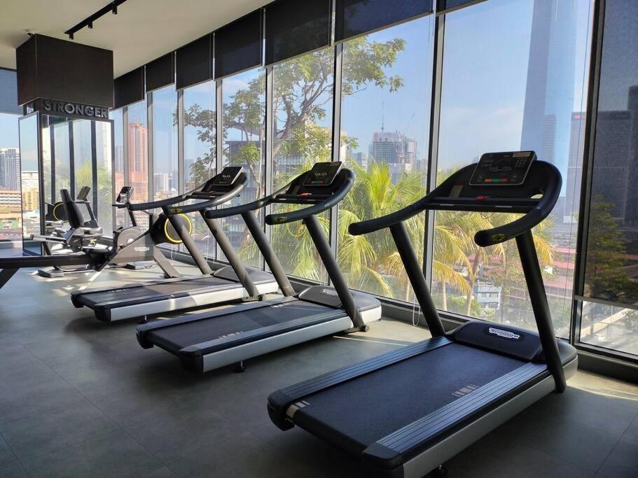 Pangsapuri Continew Trx Corner 2-br, 2 Balconies Views *
