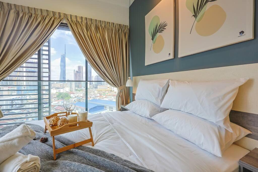 Pangsapuri Continew Trx Corner 2-br, 2 Balconies Views Kuala Lumpur